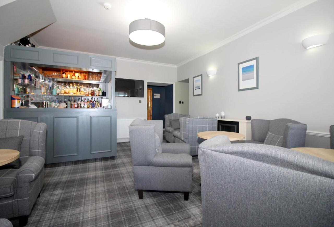 Temple View Hotel Carinish Esterno foto